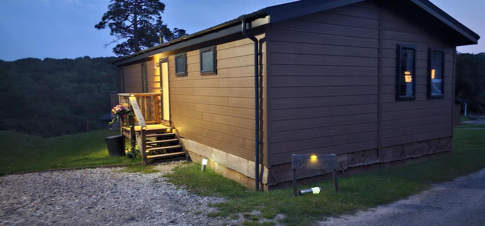 Two Bedroom In The Country - Owl, Peacock & Meadow *