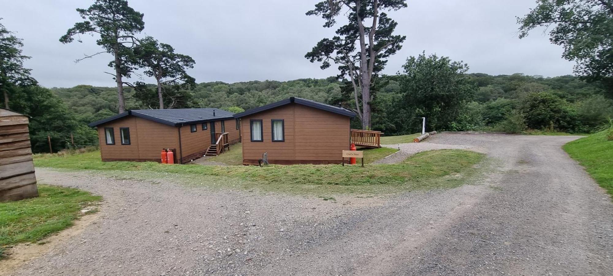 Lodge Two Bedroom In The Country - Owl, Peacock & Meadow *