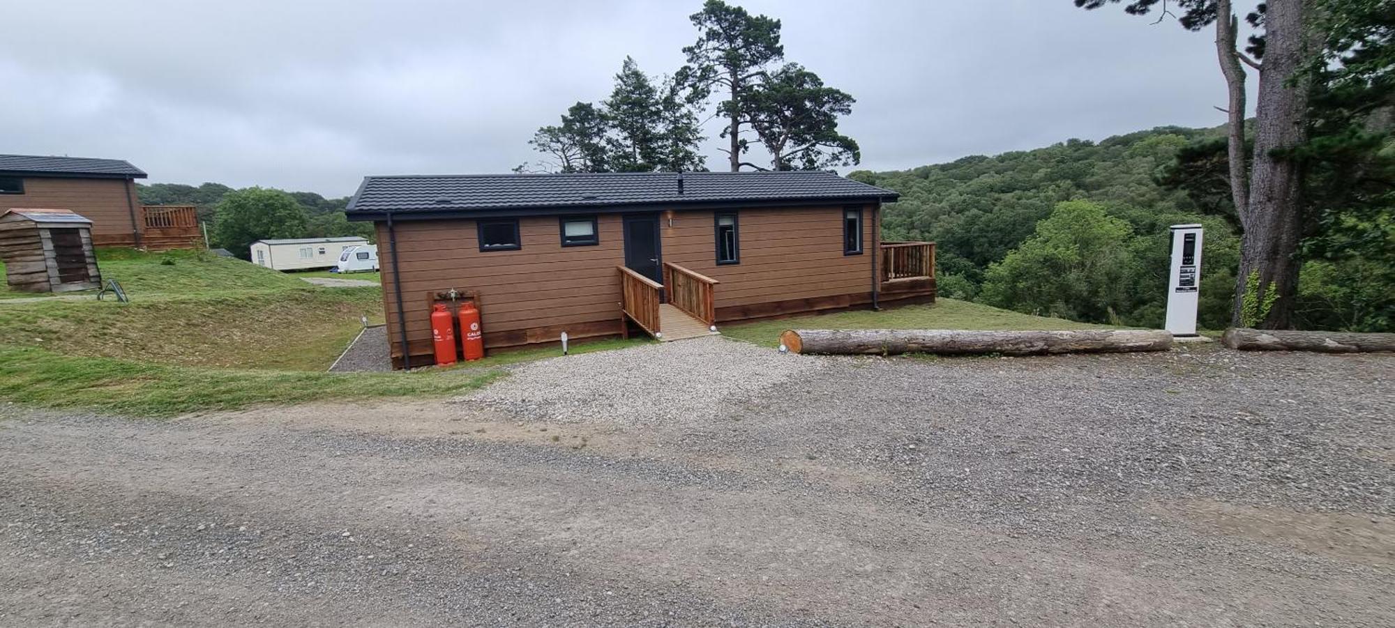 Lodge Two Bedroom In The Country - Owl, Peacock & Meadow Liskeard